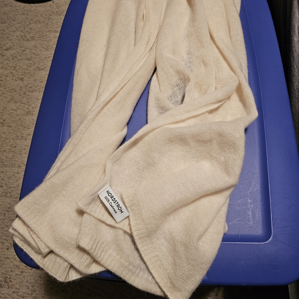 Nordstrom Soft Cream Wrap - Picture 1 of 3